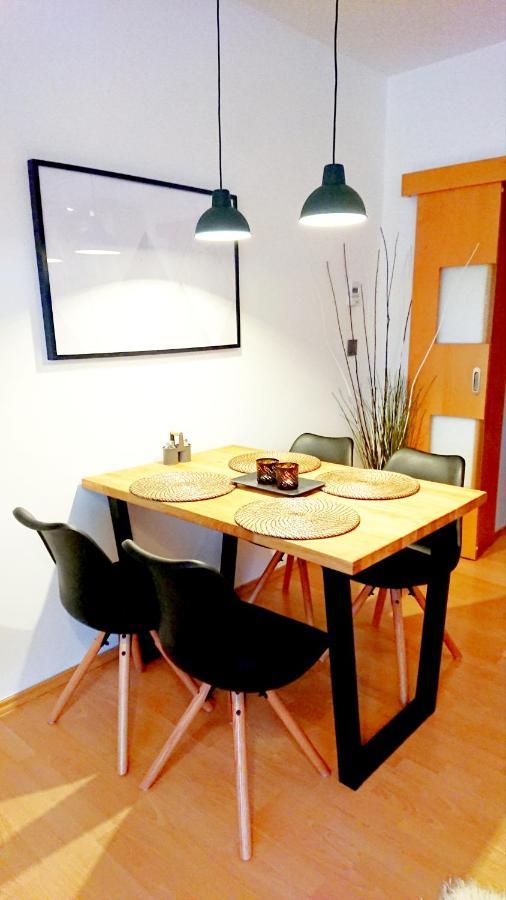 Apartman U Sklarny Apartment Харачов Екстериор снимка